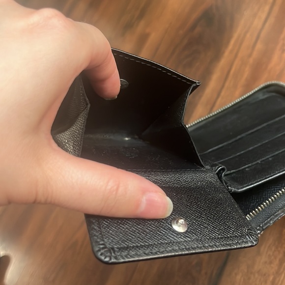 LV wallet zippy (Black) - Picture 12 of 12